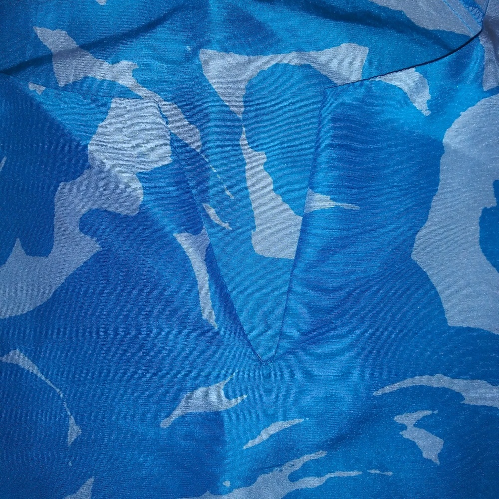 J. CREW 100% SILK STRUCTURED BLOUSE W/ POCKETS - Picture 3 of 8